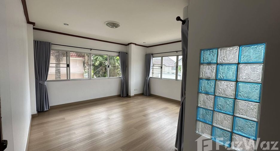 For sale 3 ベッドルーム house in Bang Khun Thian, Bangkok