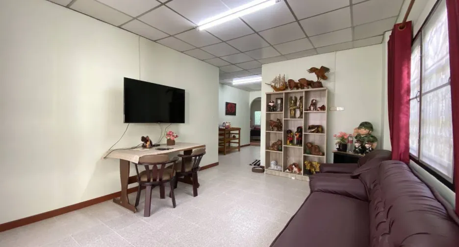 For rent 3 bedrooms house in Sattahip, Chonburi