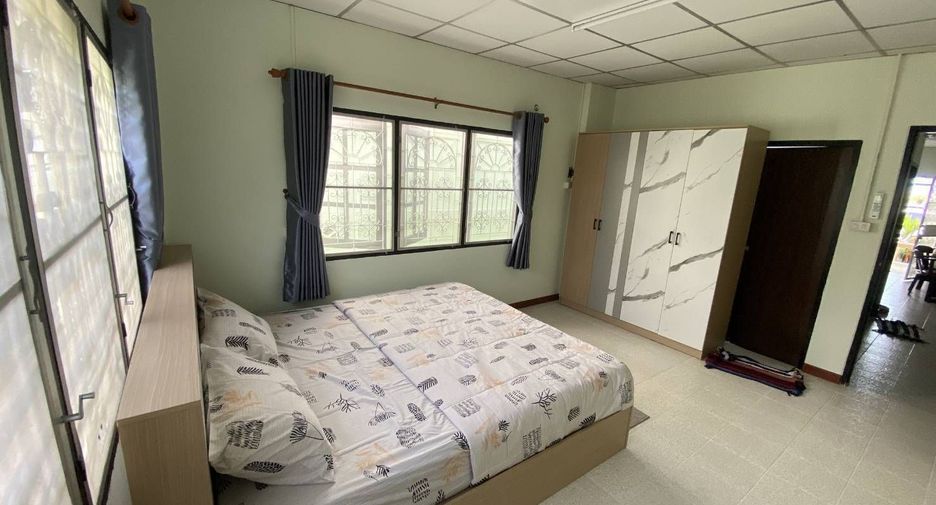 For rent 3 bedrooms house in Sattahip, Chonburi