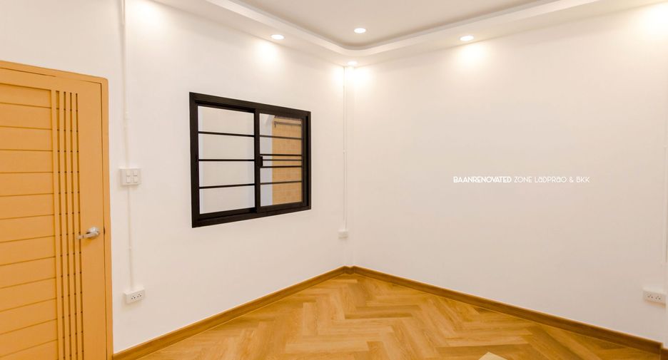 For sale 2 bedrooms house in Bueng Kum, Bangkok