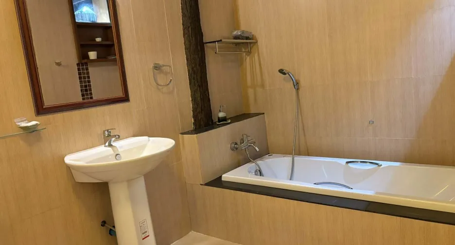 For sale and for rent 4 bedrooms house in Thalang, Phuket