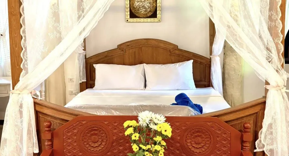 For sale and for rent 4 bedrooms house in Thalang, Phuket