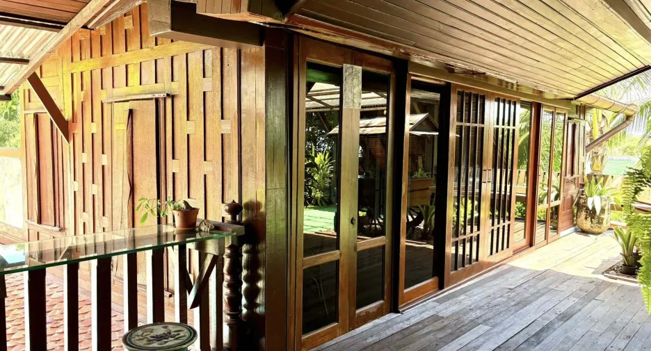 For sale and for rent 4 bedrooms house in Thalang, Phuket
