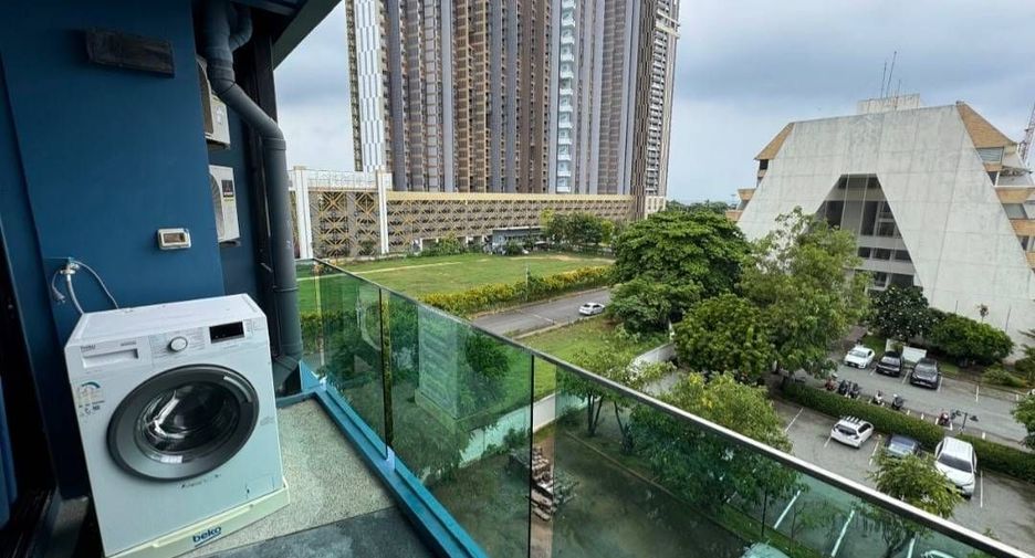 For sale 2 bedrooms apartment in Bang Lamung, Chonburi