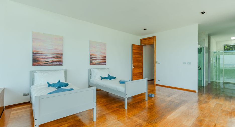For sale and for rent 3 bedrooms villa in Mueang Phuket, Phuket