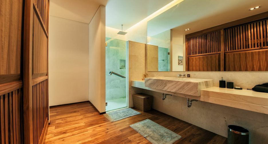 For sale and for rent 3 bedrooms villa in Mueang Phuket, Phuket