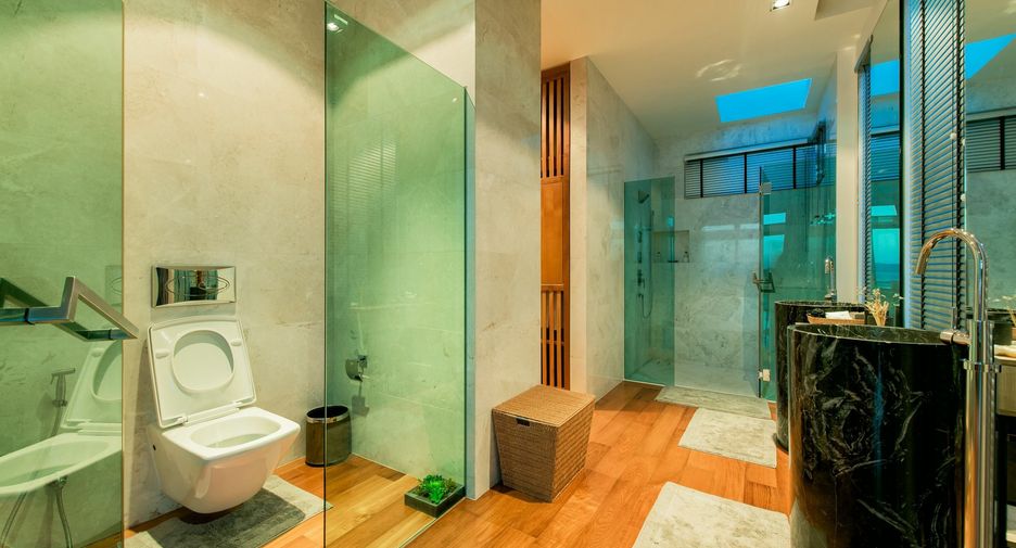 For sale and for rent 3 bedrooms villa in Mueang Phuket, Phuket