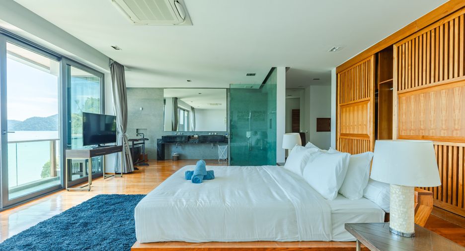 For sale and for rent 3 bedrooms villa in Mueang Phuket, Phuket
