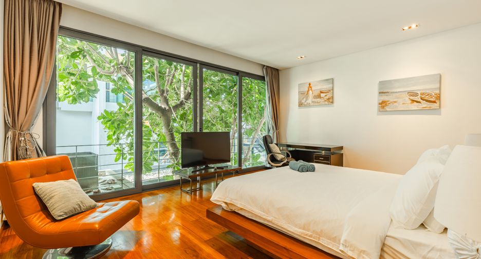 For sale and for rent 3 bedrooms villa in Mueang Phuket, Phuket