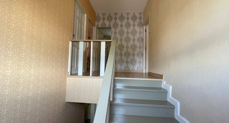 Продажа 4 спальни дом в Сан Саи, Чианг Маи
