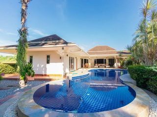 For sale 5 bedrooms villa in Hua Hin, Prachuap Khiri Khan