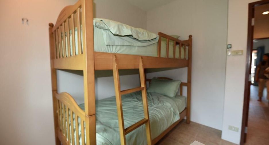 For sale 3 bedrooms townhouse in Cha Am, Phetchaburi