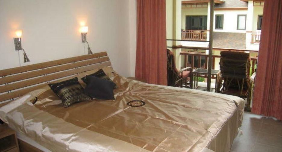 For sale 3 bedrooms townhouse in Cha Am, Phetchaburi