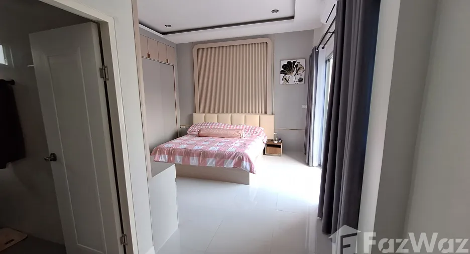 For rent 3 bedrooms house in Bang Lamung, Chonburi