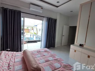 À louer 3 chambres maison à Bang Lamung, Chonburi