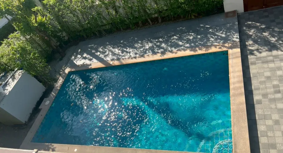 For rent 6 bedrooms villa in Bang Lamung, Chonburi