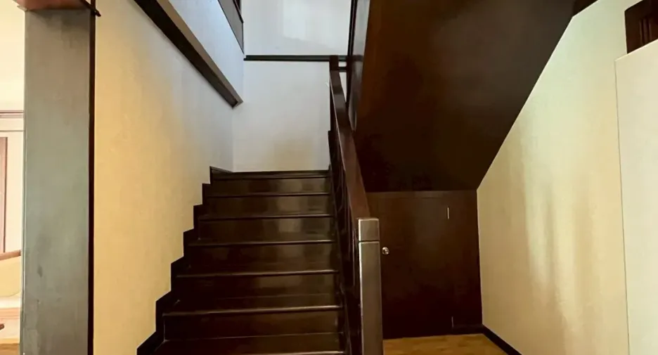 For rent 6 bedrooms villa in Bang Lamung, Chonburi