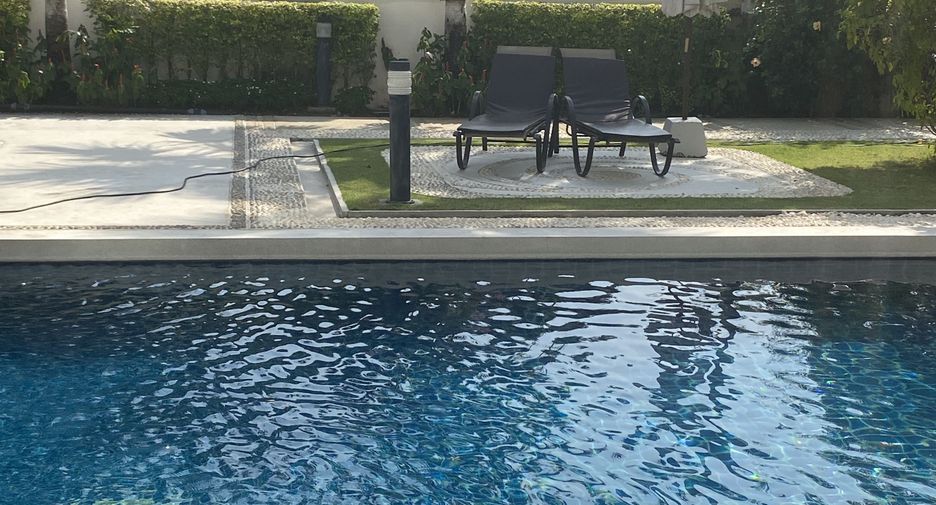 For rent 3 bedrooms condo in Cha Am, Phetchaburi
