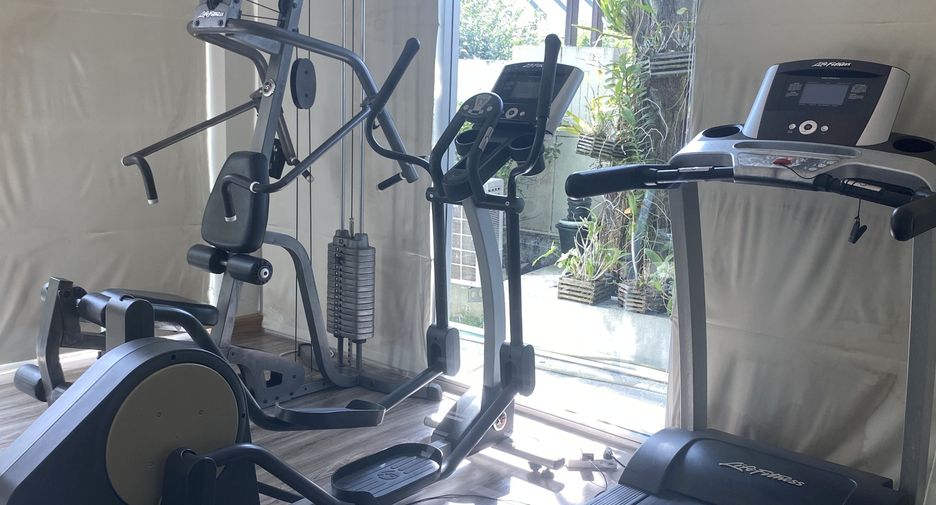For rent 3 bedrooms condo in Cha Am, Phetchaburi