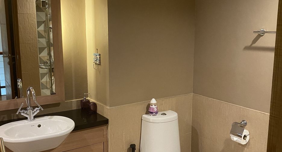 For rent 3 bedrooms condo in Cha Am, Phetchaburi