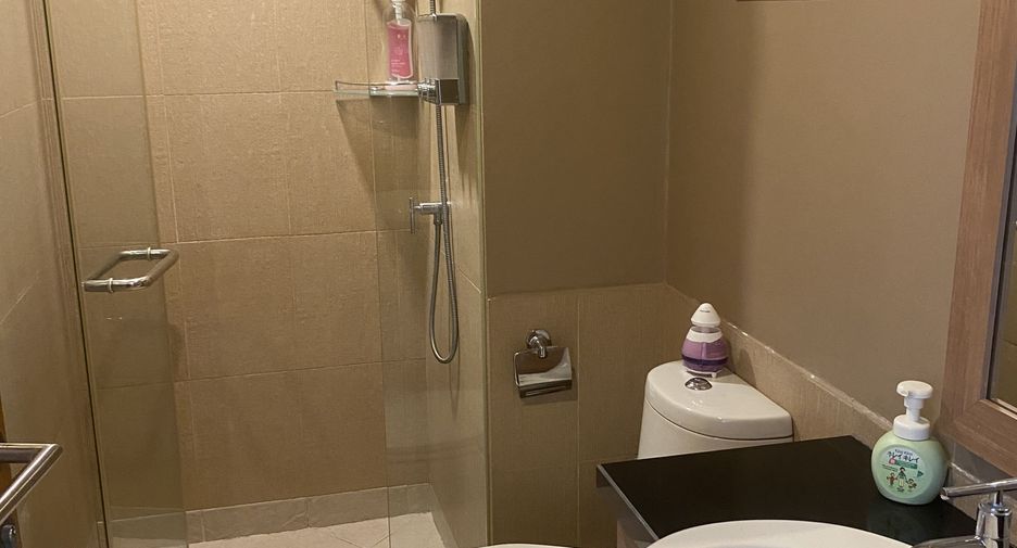 For rent 3 bedrooms condo in Cha Am, Phetchaburi
