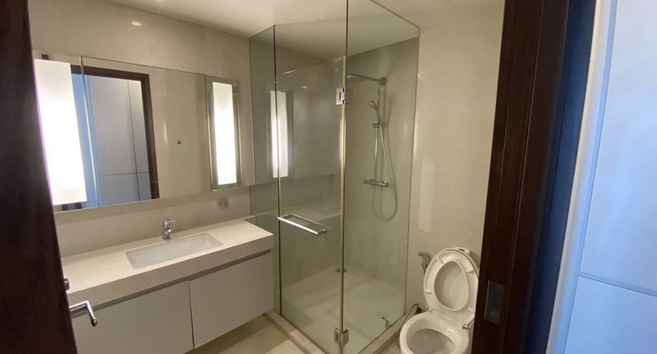 For sale and for rent 2 bedrooms condo in Watthana, Bangkok