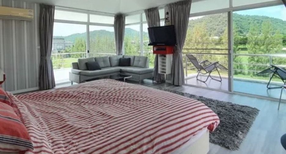 For rent 5 bedrooms villa in Hua Hin, Prachuap Khiri Khan