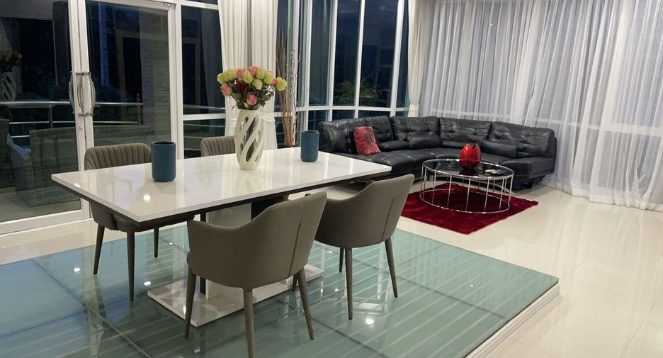 For rent 5 bedrooms villa in Hua Hin, Prachuap Khiri Khan