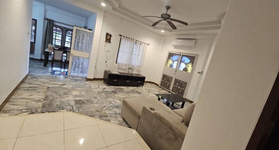 For rent 3 ベッドルーム house in Thalang, Phuket