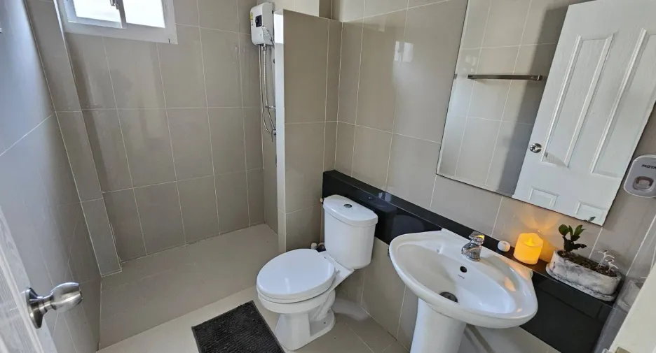 À vendre et à louer 3 chambres maison à Hua Hin, Prachuap Khiri Khan