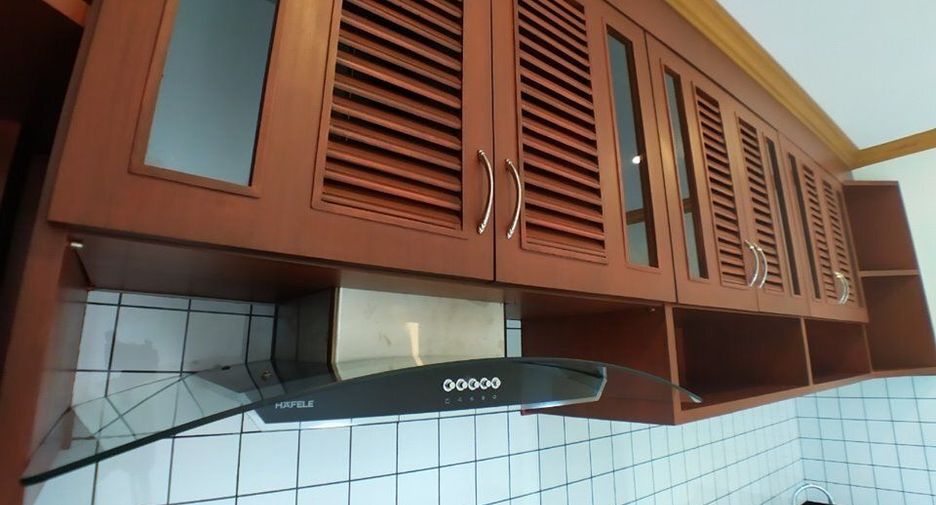 For sale 2 bedrooms townhouse in Hua Hin, Prachuap Khiri Khan