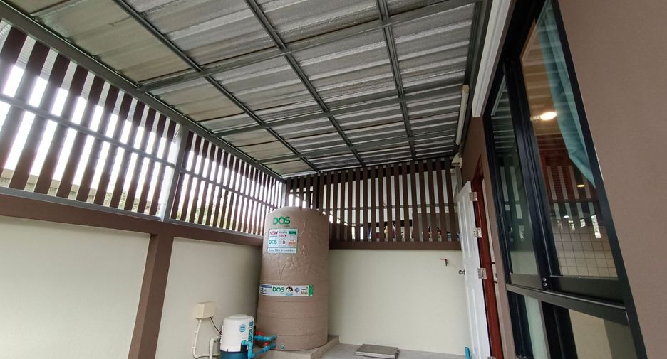 For sale 2 bedrooms townhouse in Hua Hin, Prachuap Khiri Khan