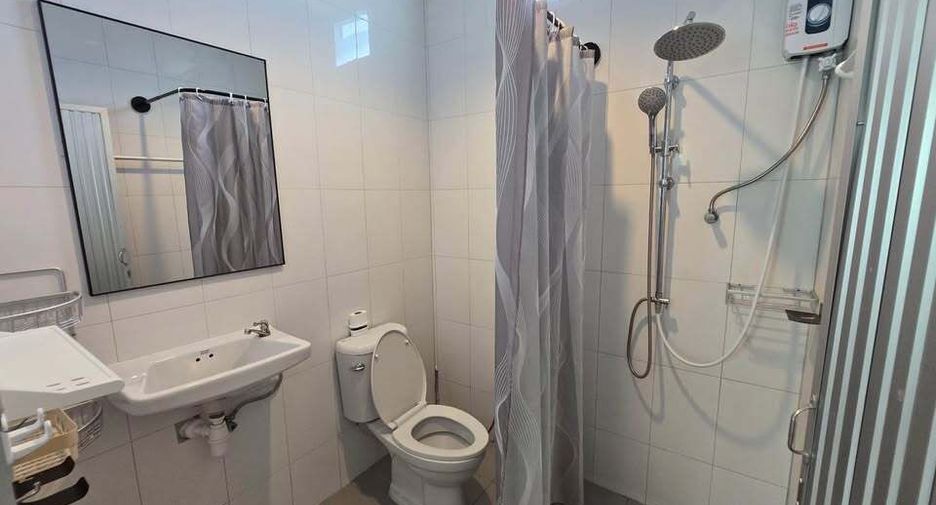 Haus zur Miete mit 1 Zimmer in Mueang Phuket, Phuket