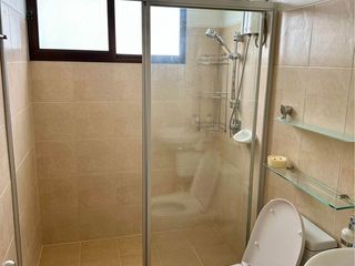 For sale 2 bedrooms condo in Bang Kapi, Bangkok