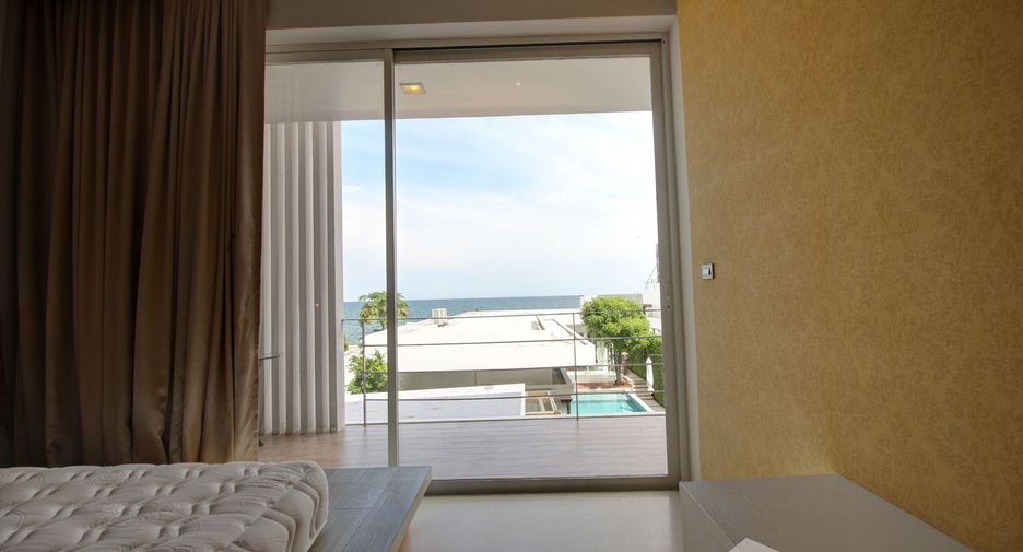 For sale 6 bedrooms villa in Cha Am, Phetchaburi