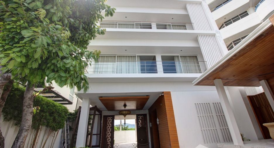 For sale 6 bedrooms villa in Cha Am, Phetchaburi