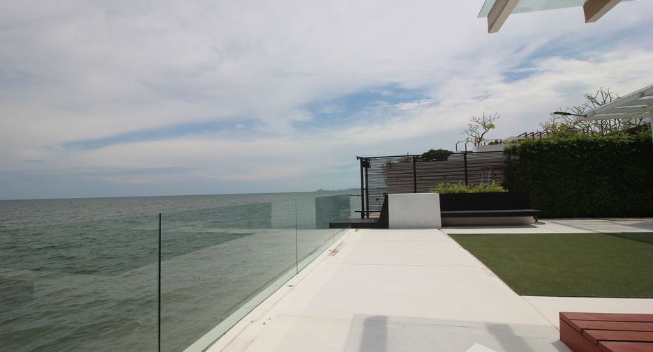 For sale 6 bedrooms villa in Cha Am, Phetchaburi