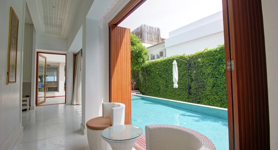 For sale 6 bedrooms villa in Cha Am, Phetchaburi
