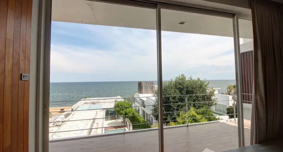 For sale 6 bedrooms villa in Cha Am, Phetchaburi