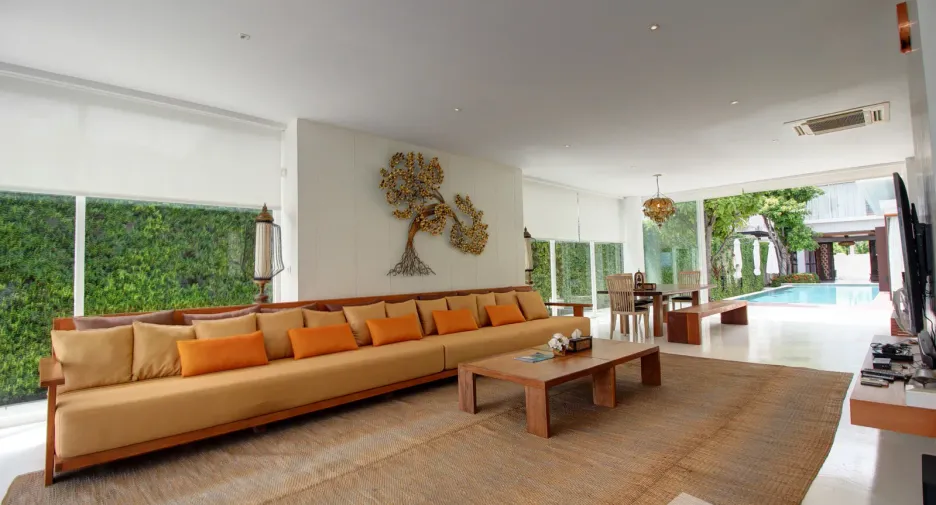 For sale 6 bedrooms villa in Cha Am, Phetchaburi