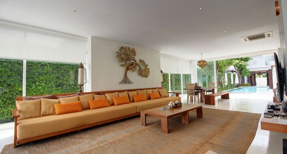 For sale 6 bedrooms villa in Cha Am, Phetchaburi