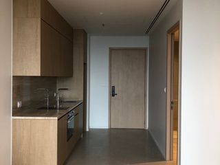 Продажа 1 кровать кондо в Сатхон, Бангкок