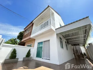 出售 和 出租 2 卧室 独立屋 在 Si Racha, Chon Buri