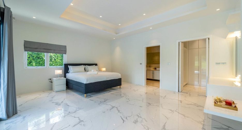 For sale 3 bedrooms villa in Hua Hin, Prachuap Khiri Khan