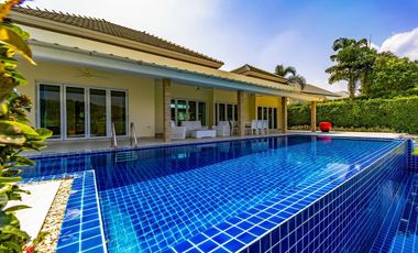 For sale 3 ベッドルーム villa in Hua Hin, Prachuap Khiri Khan