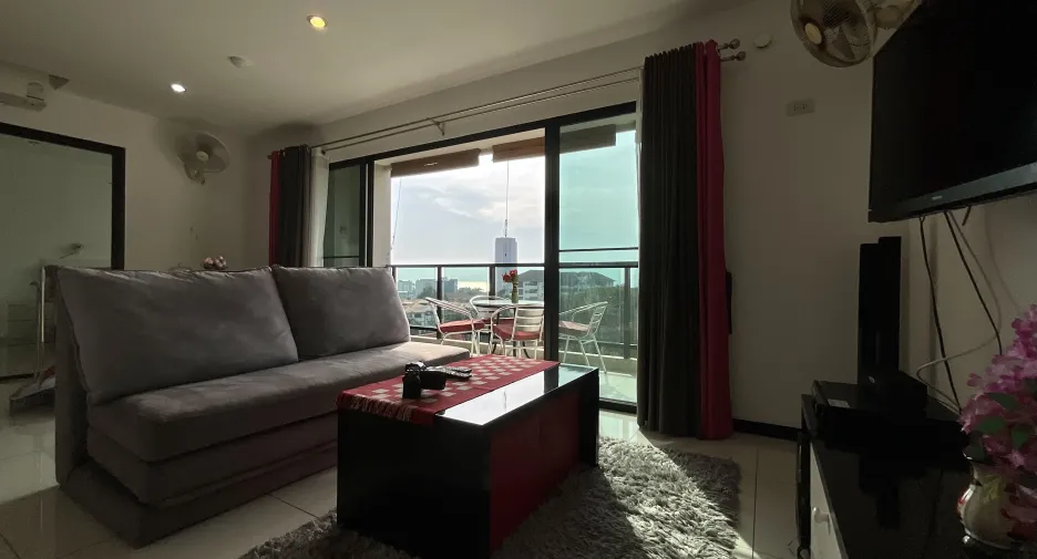For sale and for rent 1 bed condo in Bang Lamung, Chonburi