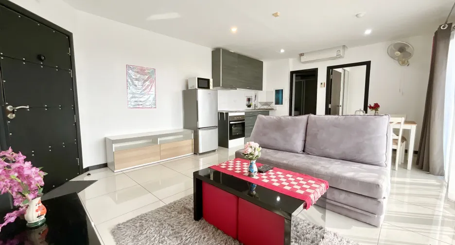 For sale and for rent 1 bed condo in Bang Lamung, Chonburi
