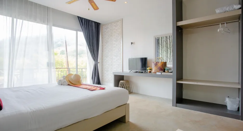 For sale and for rent 10 bedrooms hotel in Ko Lanta, Krabi
