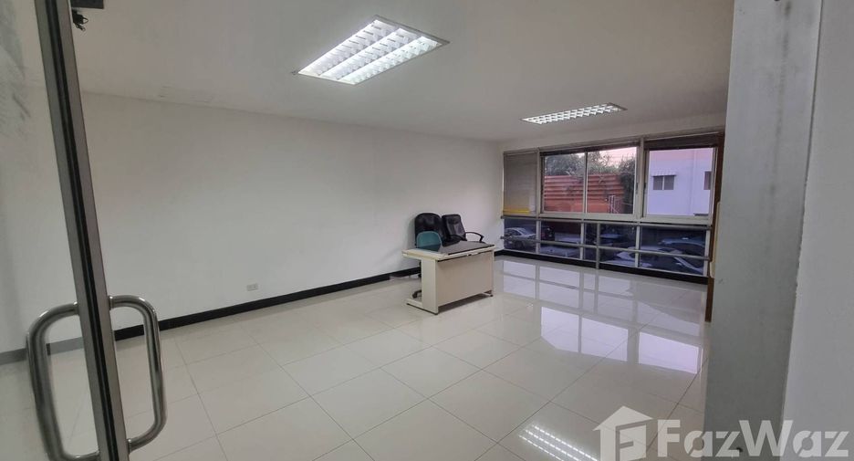 Büro zum Kauf mit 4 Zimmer in Mueang Chiang Rai, Chiang Rai