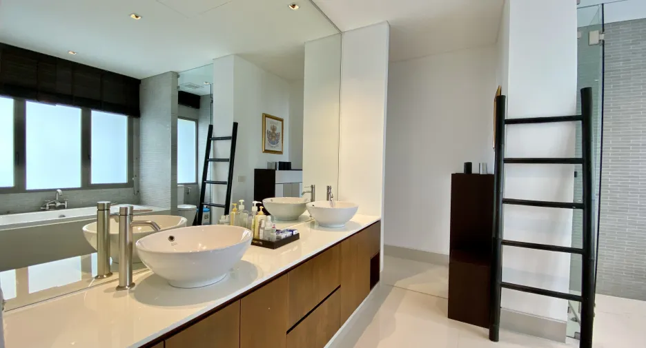 For sale 2 bedrooms condo in Thalang, Phuket